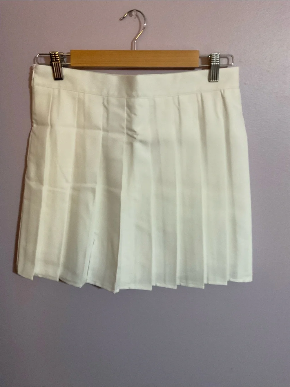 PPHIRE clothing Women's White Pleated Mini Skirt
